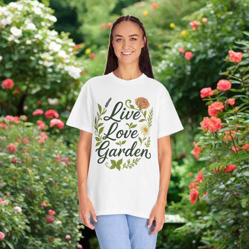 Live Love Garden Shirt | Cute Gardening Tee for Plant Lovers | Flower and Herb Graphic T-Shirt, Gardening Gift for Women, Feel Good