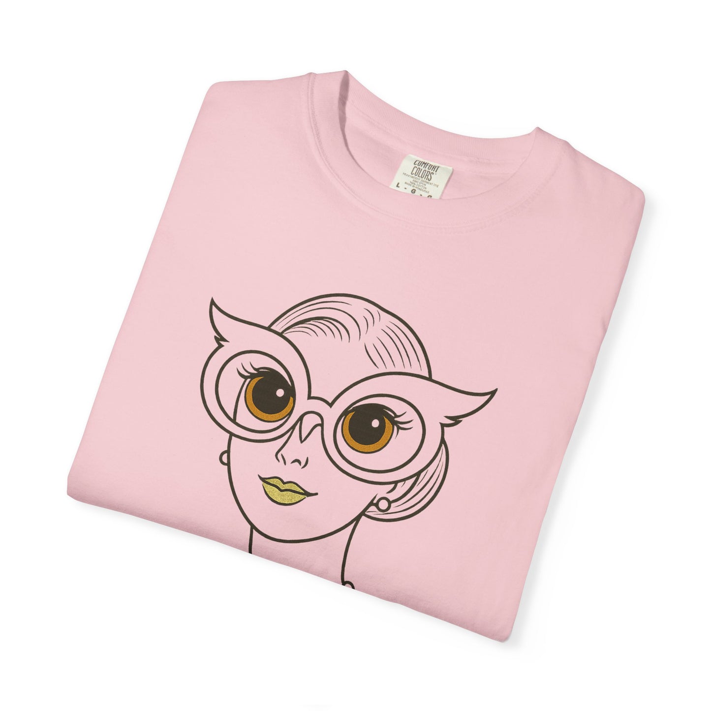 I Am a Hoot T-Shirt | Funny Retro Owl Glasses Tee | Quirky Graphic Shirt for Book Lovers and Teachers Feel Good