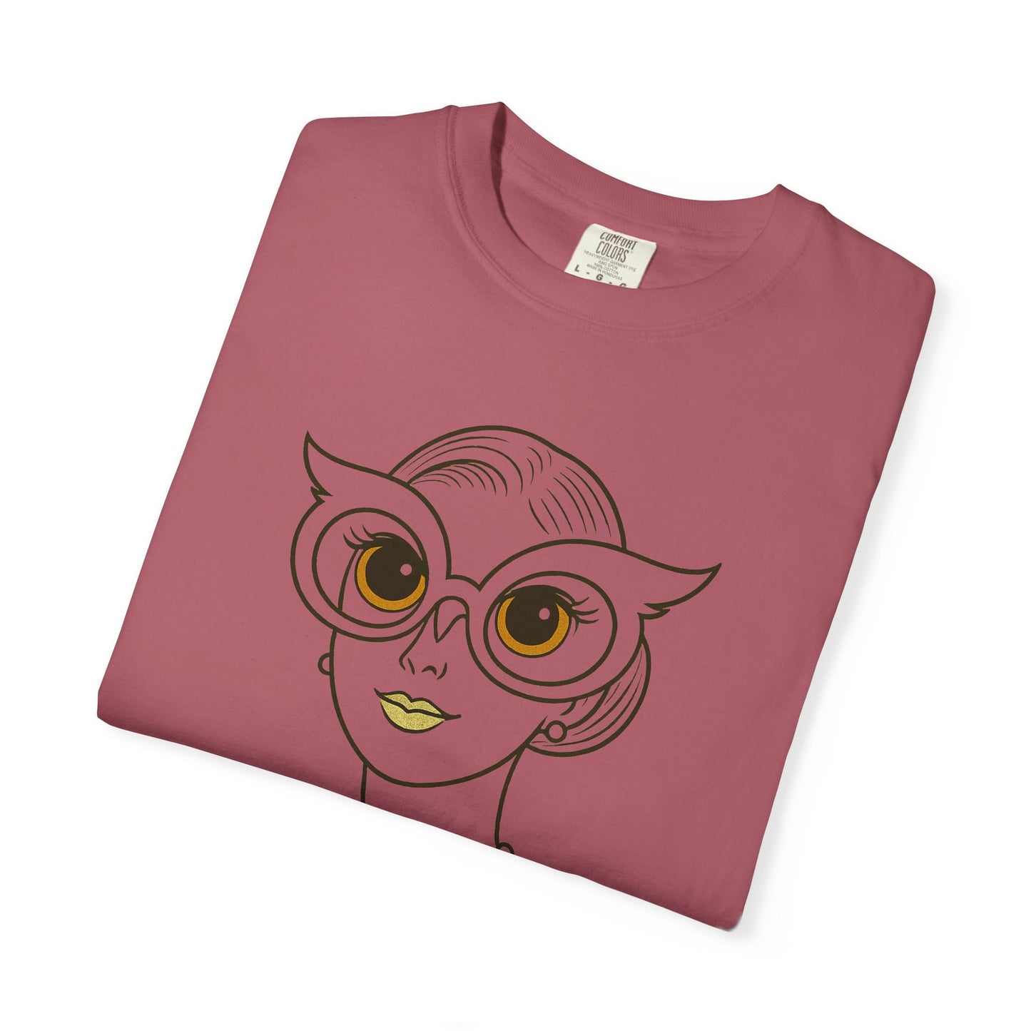 I Am a Hoot T-Shirt | Funny Retro Owl Glasses Tee | Quirky Graphic Shirt for Book Lovers and Teachers Feel Good