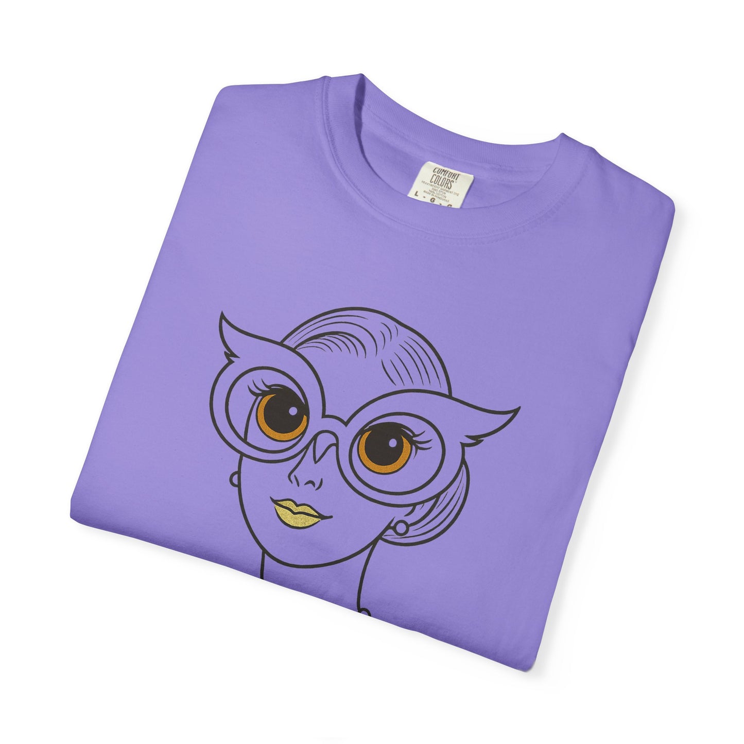 I Am a Hoot T-Shirt | Funny Retro Owl Glasses Tee | Quirky Graphic Shirt for Book Lovers and Teachers Feel Good
