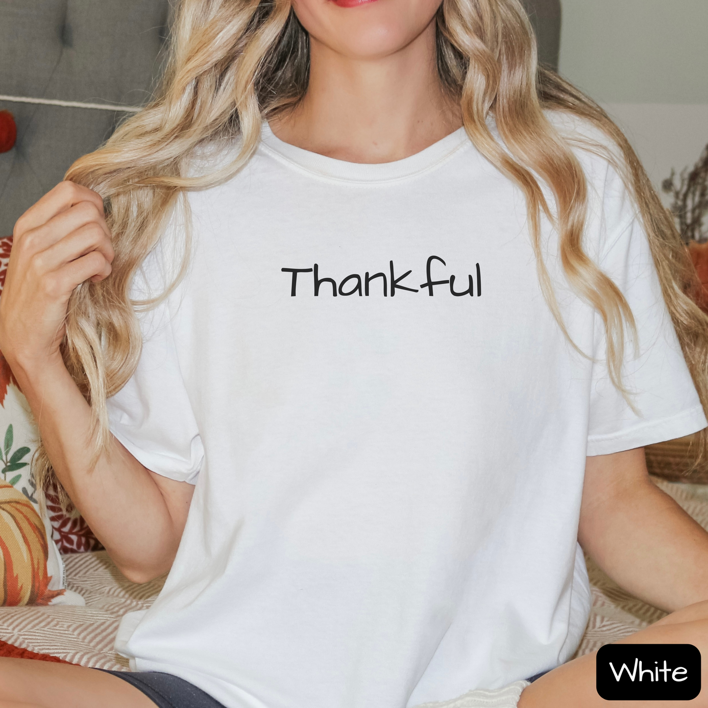 Minimal Thankful Shirt, Simple Thanksgiving Graphic Tee, Trending T-Shirt
