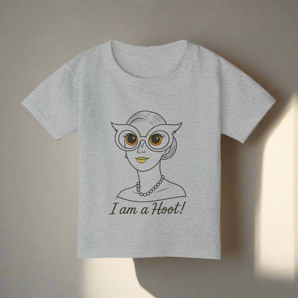 I Am a Hoot Kids Shirt | Funny Owl Glasses Youth Tee | Cute Retro Graphic Shirt for Book Lovers and Little Readers Feel Good