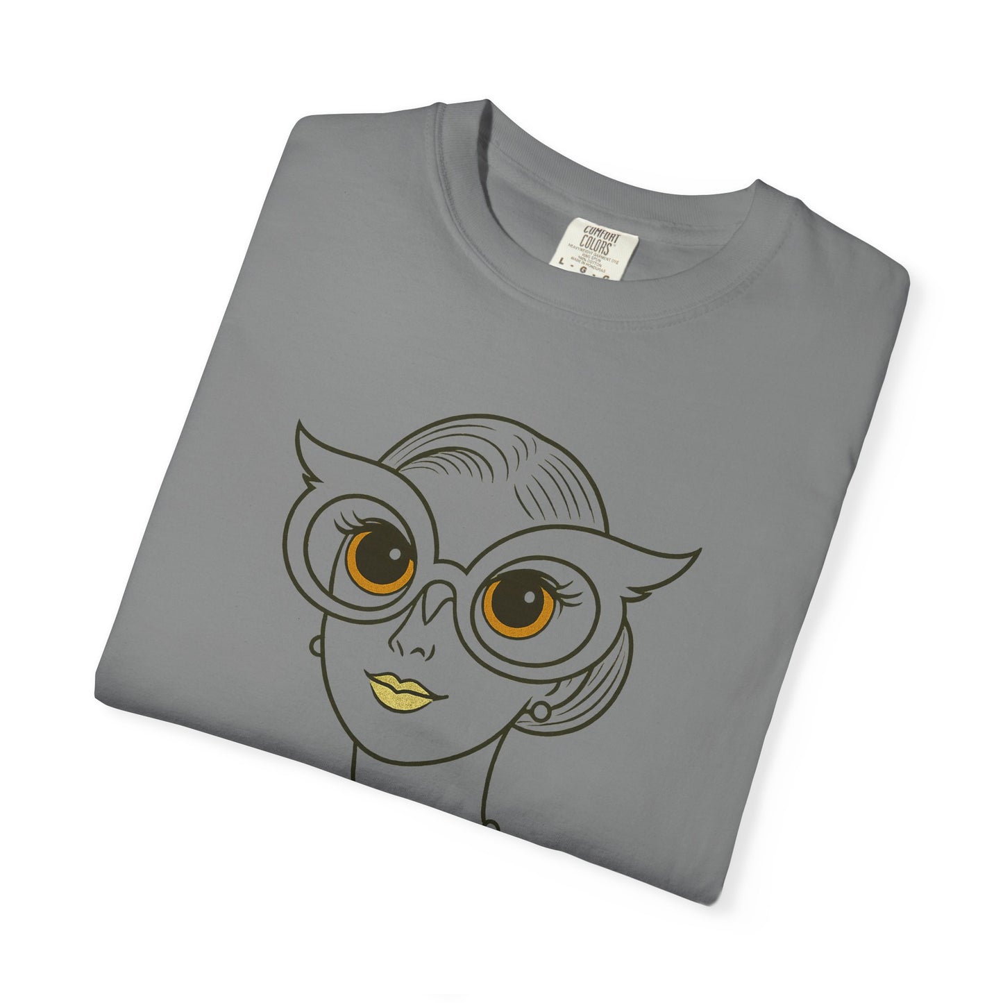 I Am a Hoot T-Shirt | Funny Retro Owl Glasses Tee | Quirky Graphic Shirt for Book Lovers and Teachers Feel Good