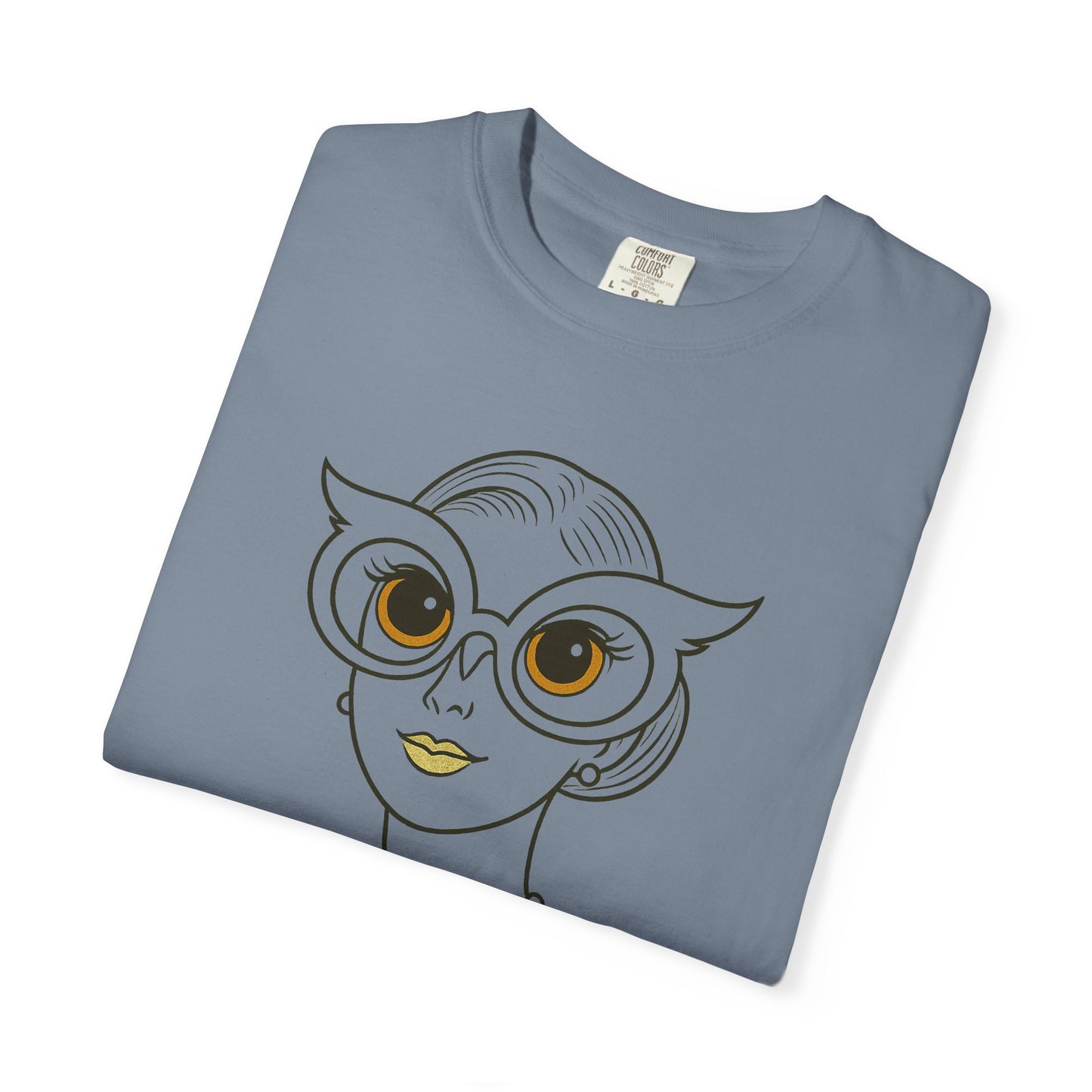 I Am a Hoot T-Shirt | Funny Retro Owl Glasses Tee | Quirky Graphic Shirt for Book Lovers and Teachers Feel Good