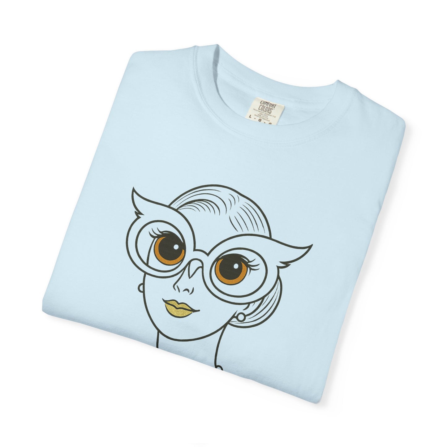 I Am a Hoot T-Shirt | Funny Retro Owl Glasses Tee | Quirky Graphic Shirt for Book Lovers and Teachers Feel Good