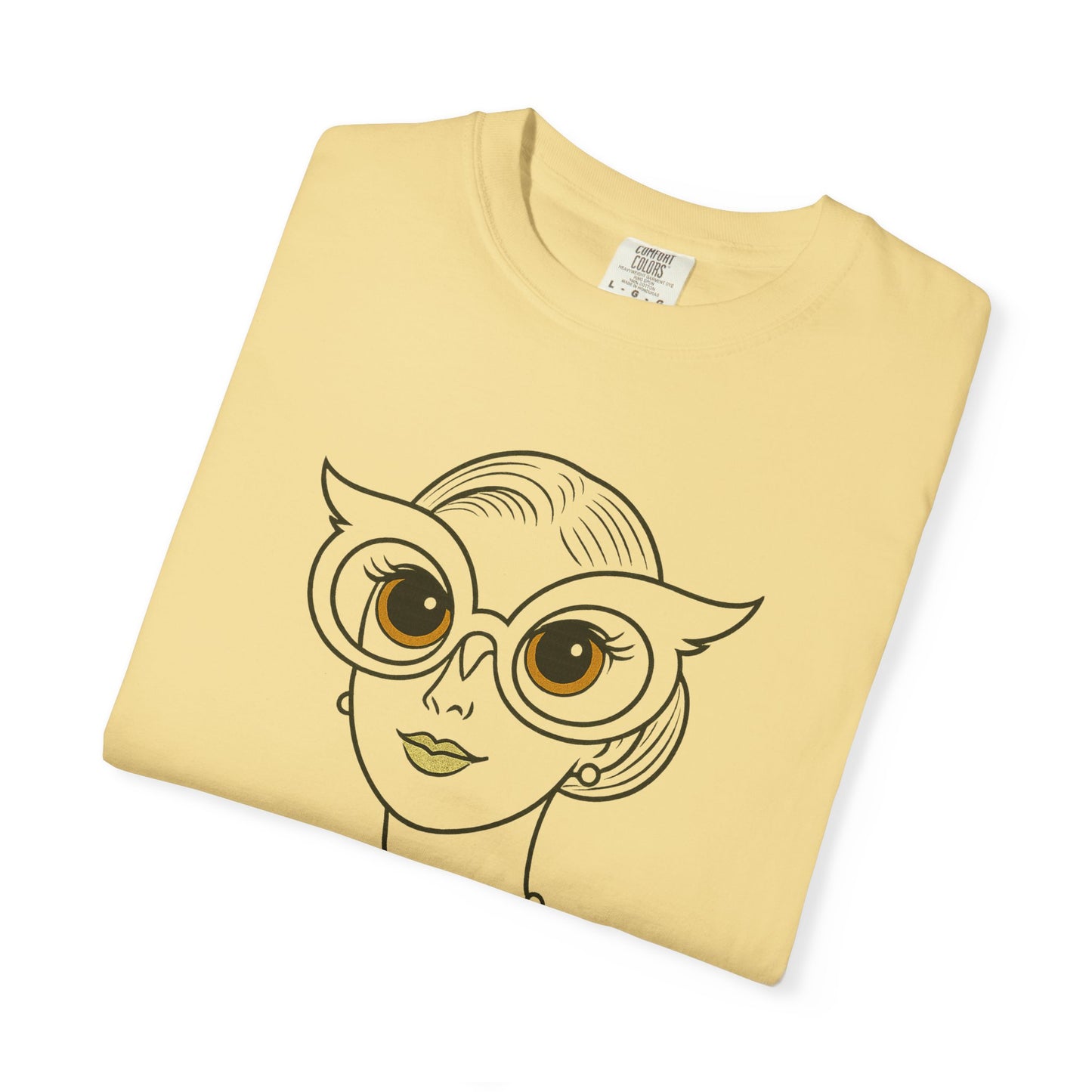 I Am a Hoot T-Shirt | Funny Retro Owl Glasses Tee | Quirky Graphic Shirt for Book Lovers and Teachers Feel Good