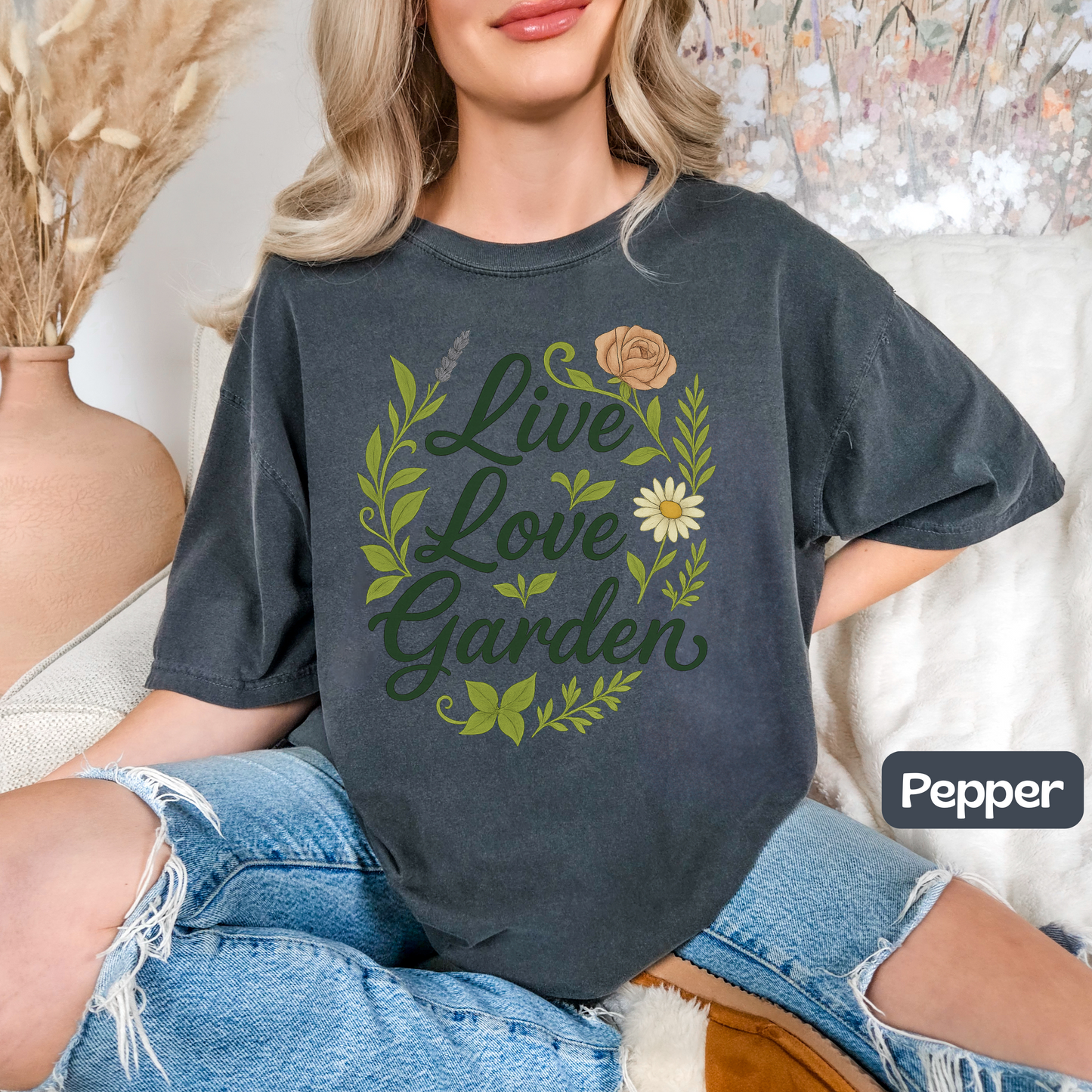 Live Love Garden Shirt | Cute Gardening Tee for Plant Lovers | Flower and Herb Graphic T-Shirt, Gardening Gift for Women, Feel Good