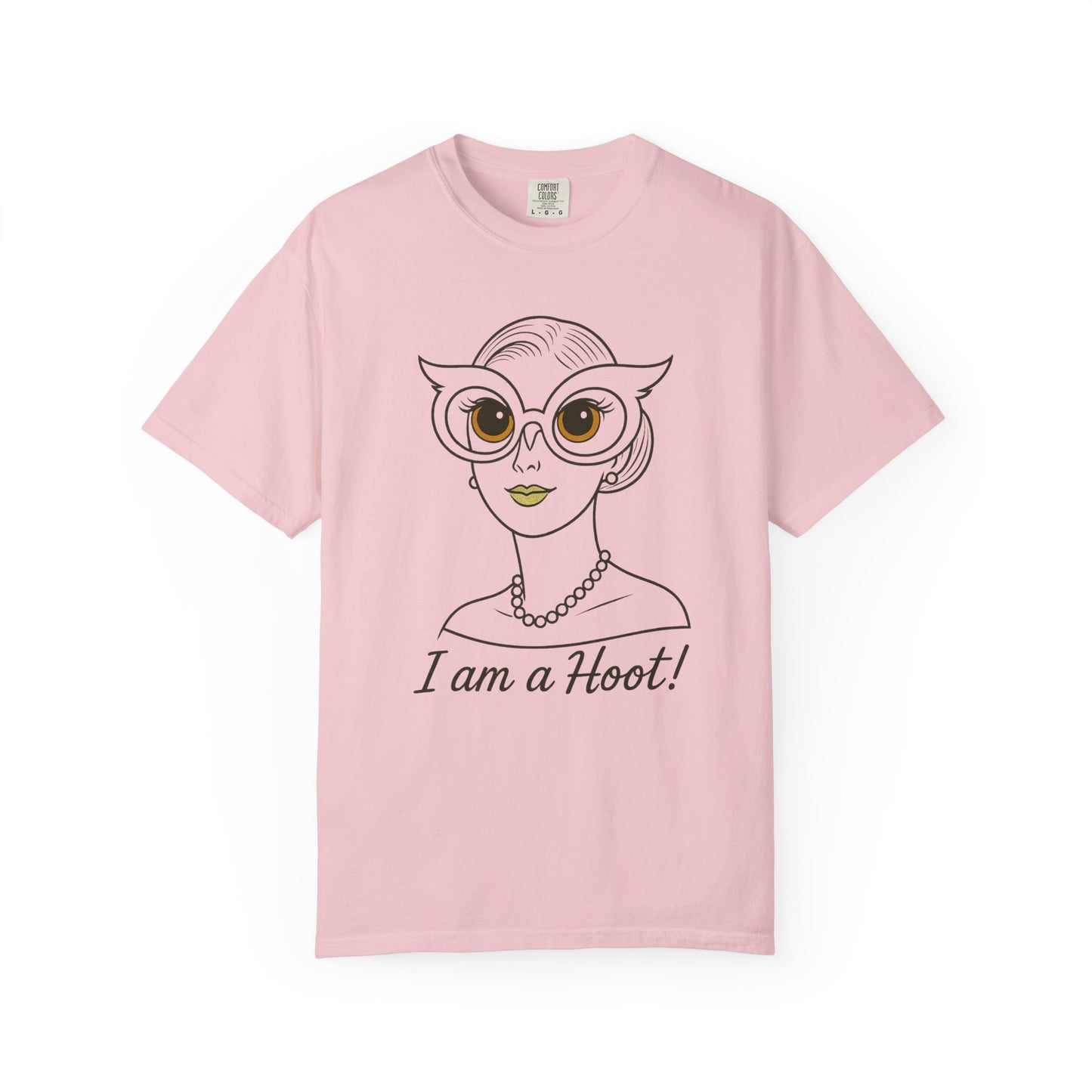 I Am a Hoot T-Shirt | Funny Retro Owl Glasses Tee | Quirky Graphic Shirt for Book Lovers and Teachers Feel Good