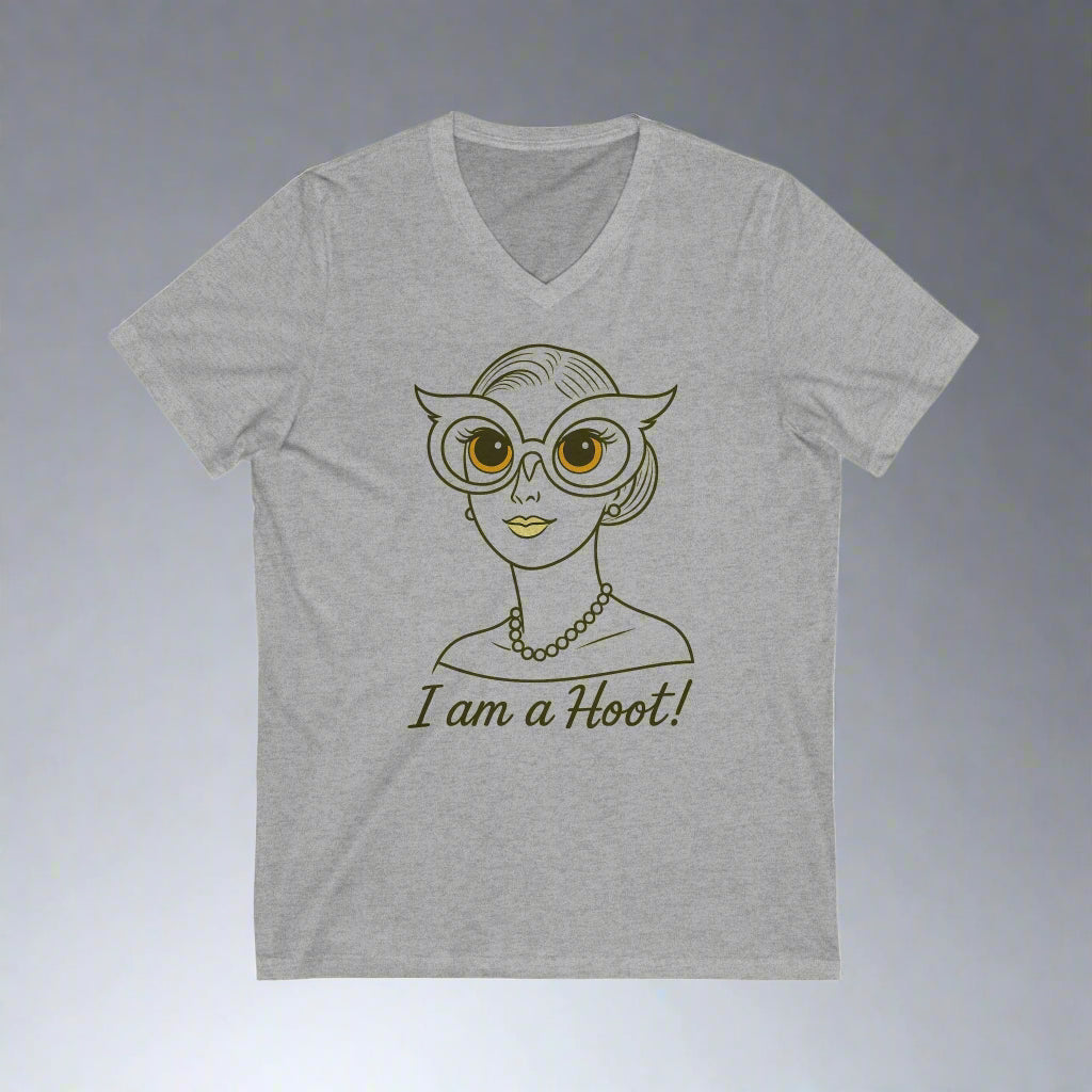 I Am a Hoot V-Neck T-Shirt | Funny Retro Owl Glasses Shirt | Quirky Graphic Tee for Book Lovers and Teachers Feel Good